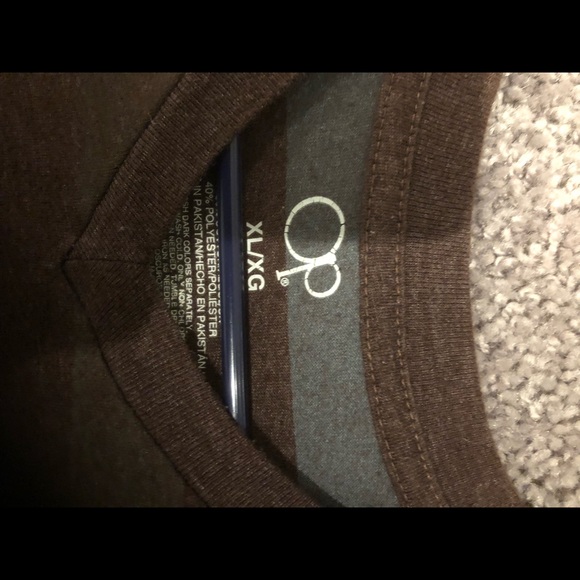 Men’s OP short sleeve like new XL - Picture 2 of 2